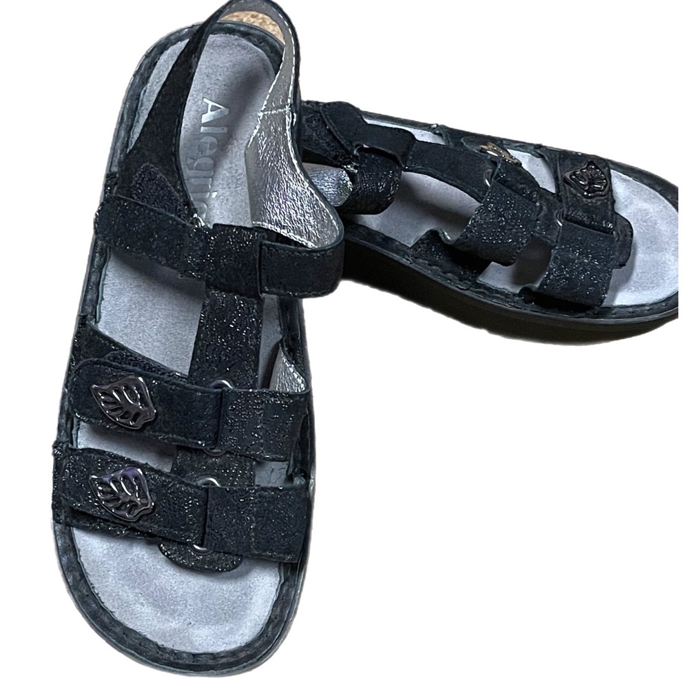 Alegria Kleo Black Leaf Sandal Size Euro size 37 US size 7-7.5